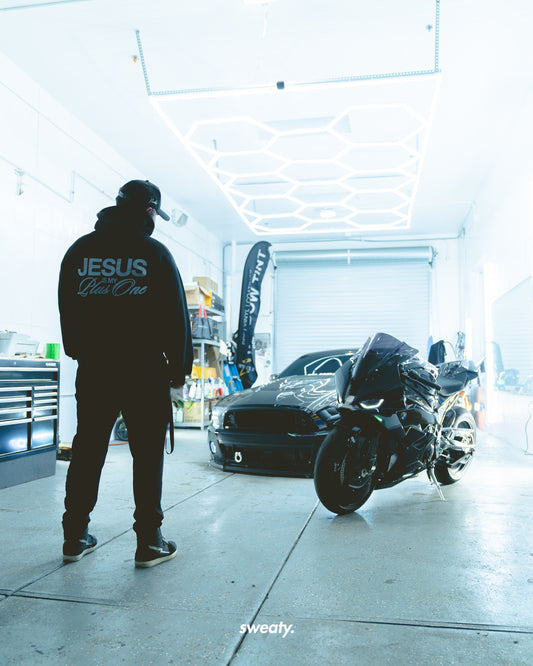 Jesus is my Plusone ~ Hoodie